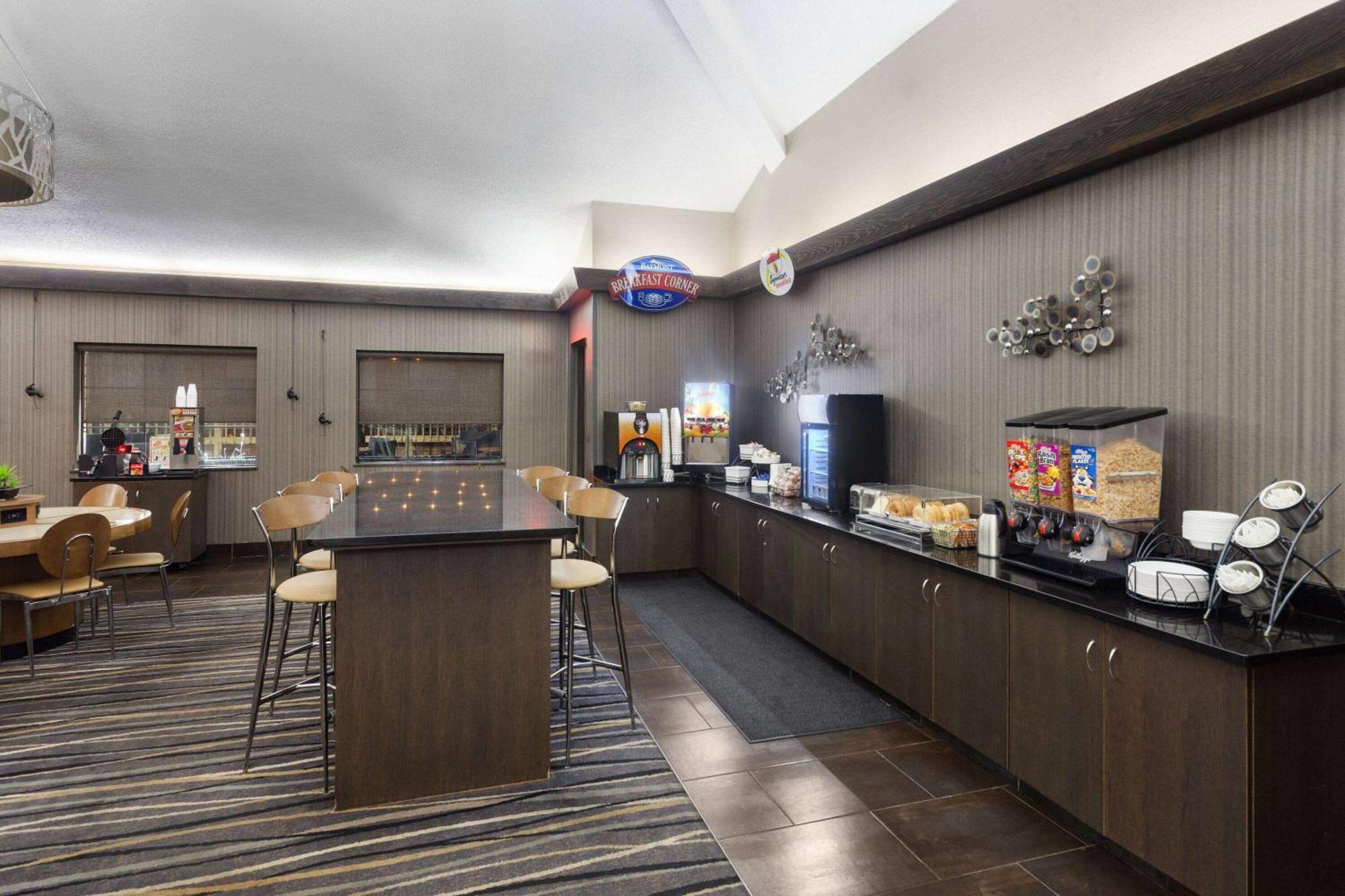 Super 8 By Wyndham Copley Akron Exterior foto