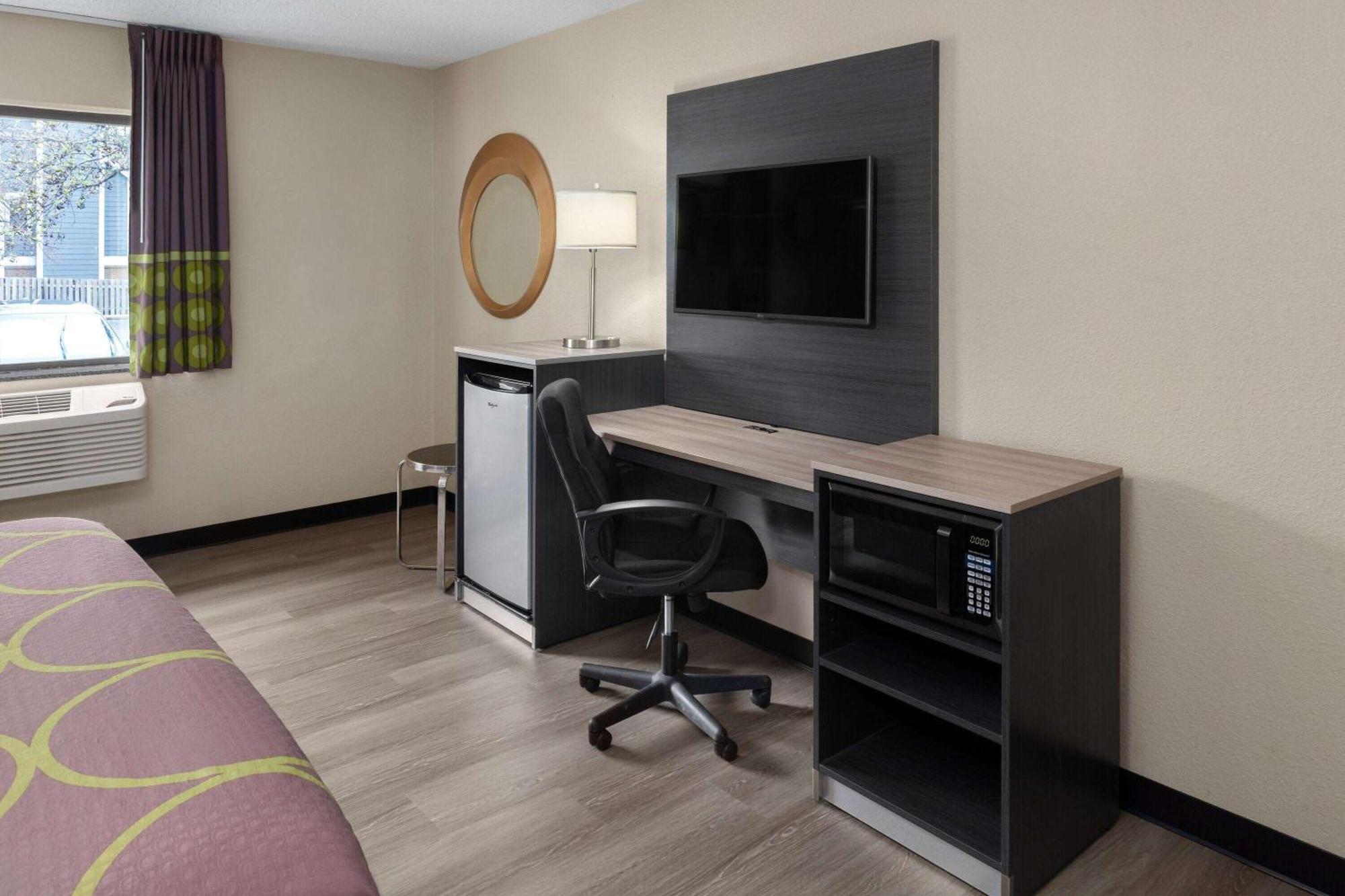 Super 8 By Wyndham Copley Akron Exterior foto